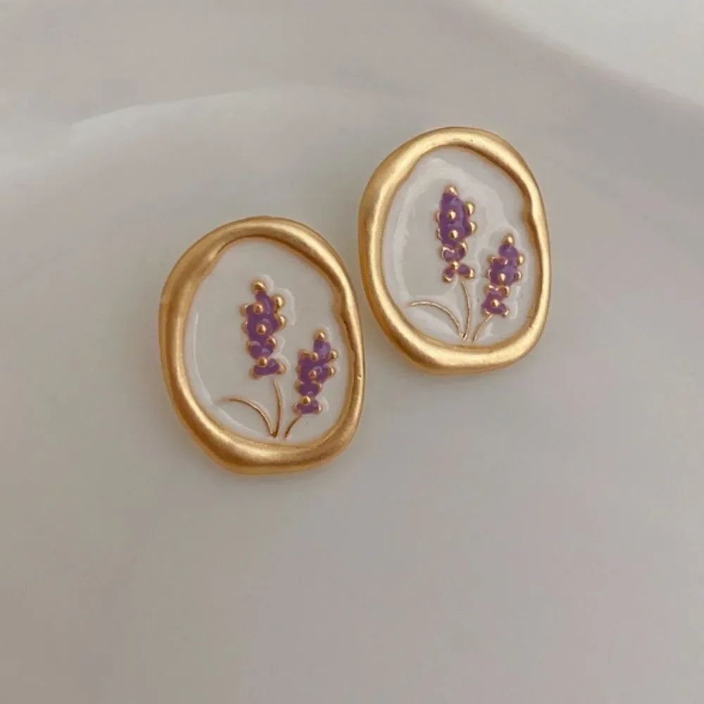 lavenderโ
studโโearringsโโA222